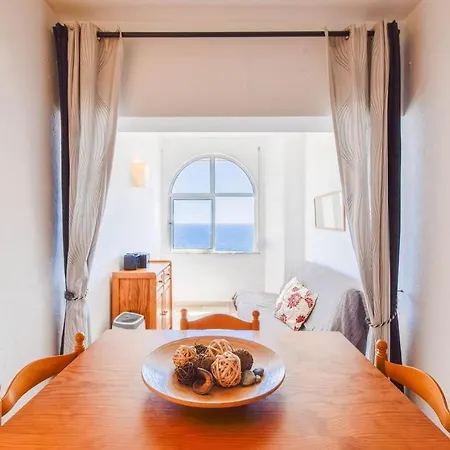 アパート Apartamento Anna カルヴォエイロ